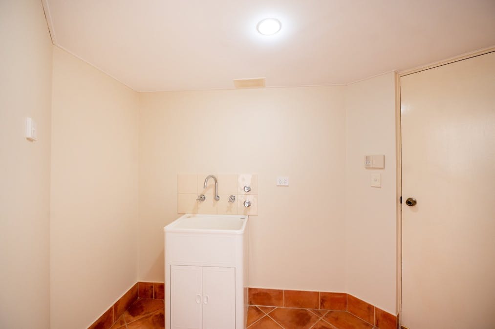 5/5 Wittenoom Street, Bunbury, WA, 6230 - Image 13