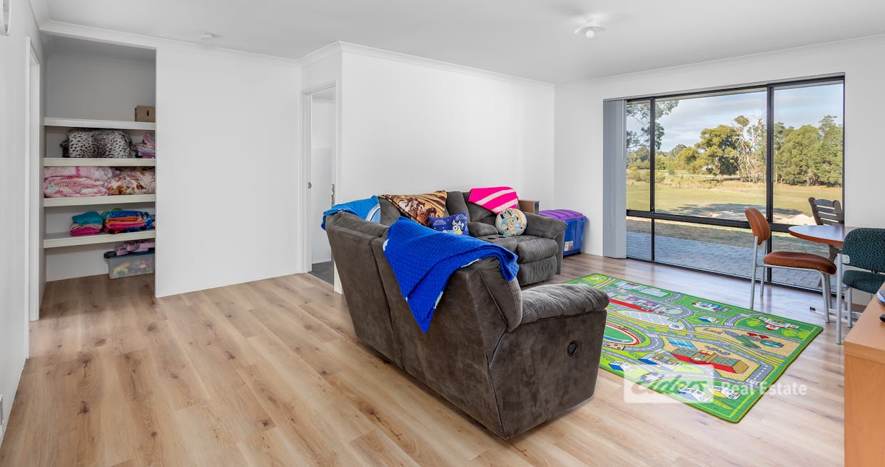 122 Brazier Street, Donnybrook, WA, 6239 - Image 9