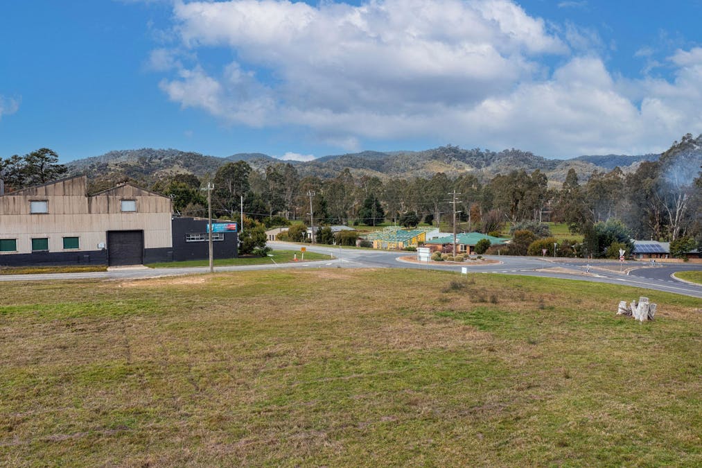 21 South Crescent, Eildon, VIC, 3713 - Image 18