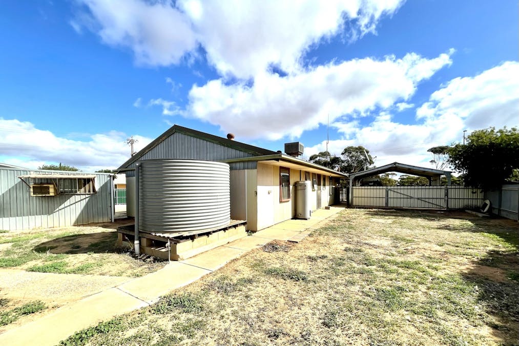 26 Camplin Street, Wudinna, SA, 5652 - Image 17