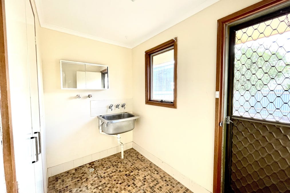 26 Camplin Street, Wudinna, SA, 5652 - Image 15