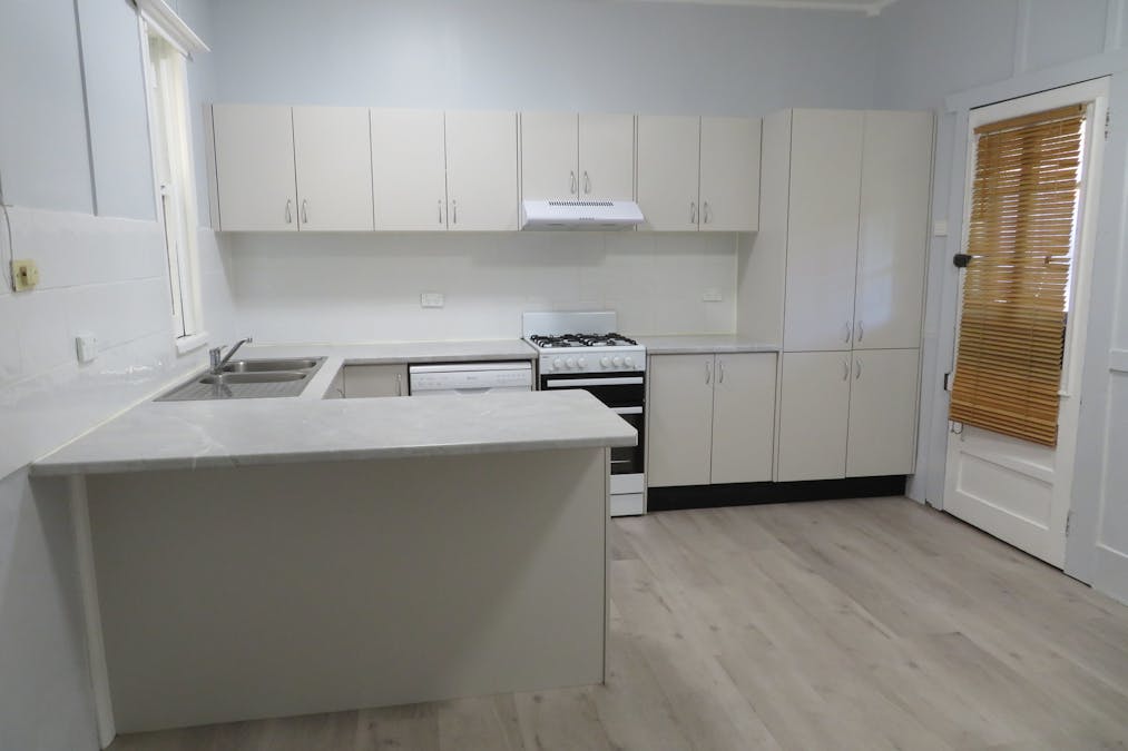 22 Busby Street, South Bathurst, NSW, 2795 - Image 5