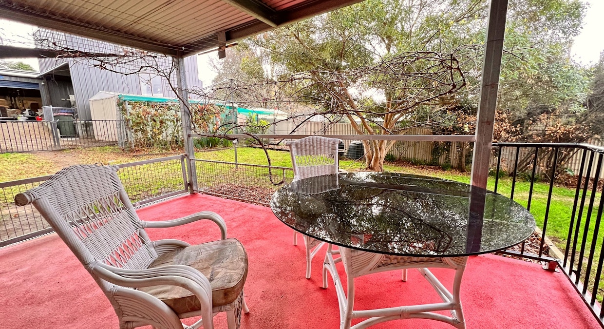 53 Yass Street, Young, NSW, 2594 - Image 11