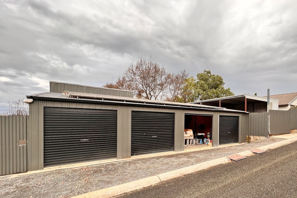 53 Yass Street, Young, NSW, 2594 - Image 17