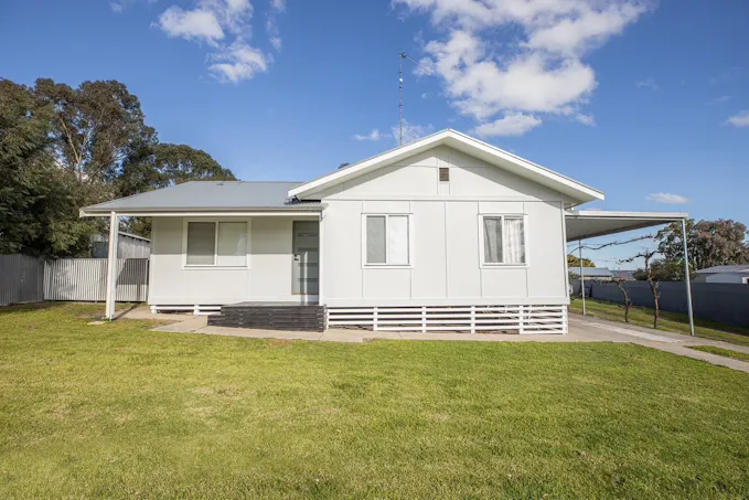 10 Lochiel Avenue, Naracoorte, SA, 5271
