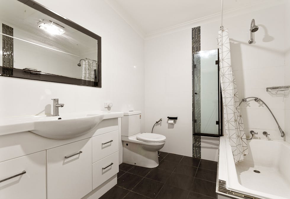 25 Waimea Road, Safety Bay, WA, 6169 - Image 10