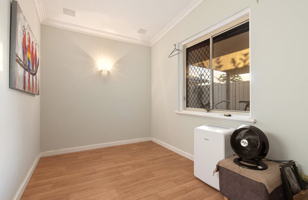 25 Waimea Road, Safety Bay, WA, 6169 - Image 13