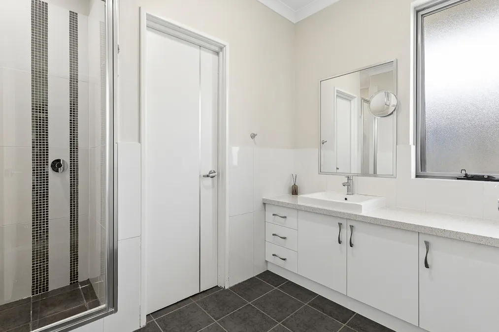 10 Yardley Road, Baldivis, WA, 6171 - Image 15