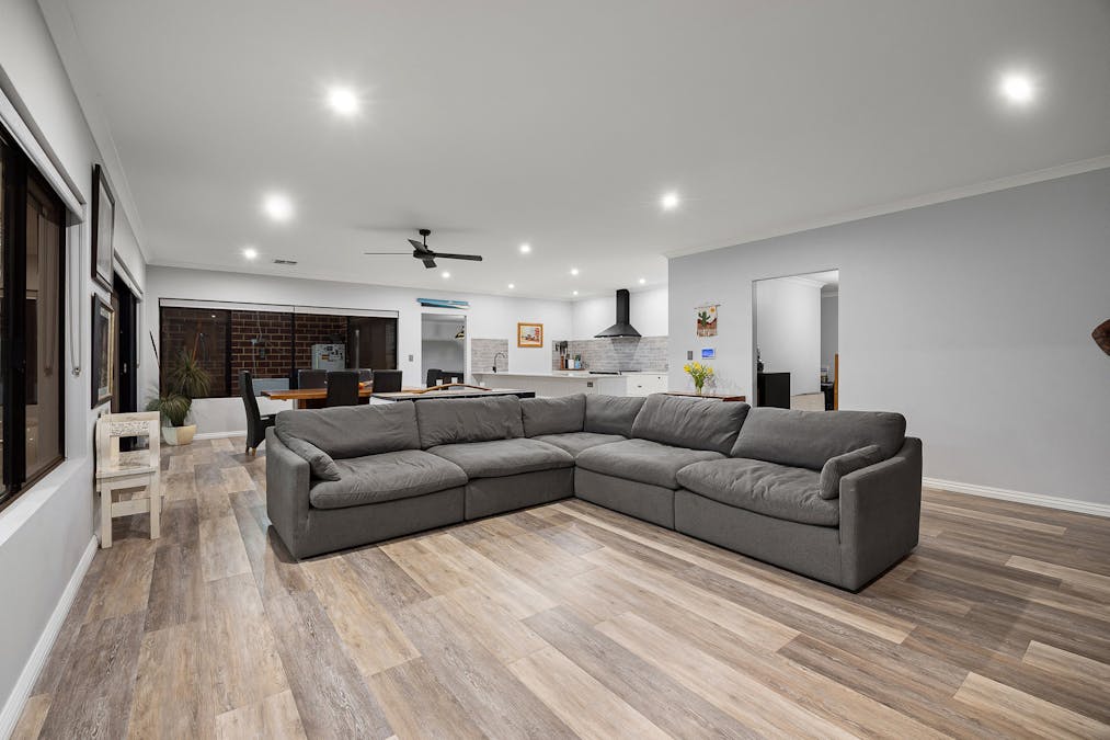 314 Fletcher Road, Karnup, WA, 6176 - Image 10