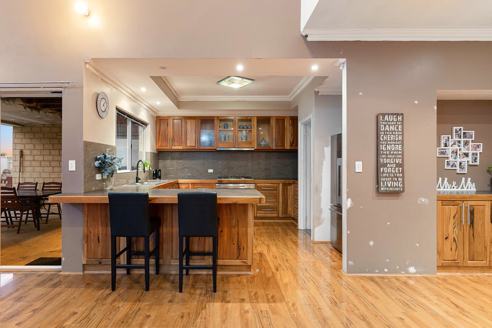 15 Grice Crescent, Baldivis, WA, 6171 - Image 6