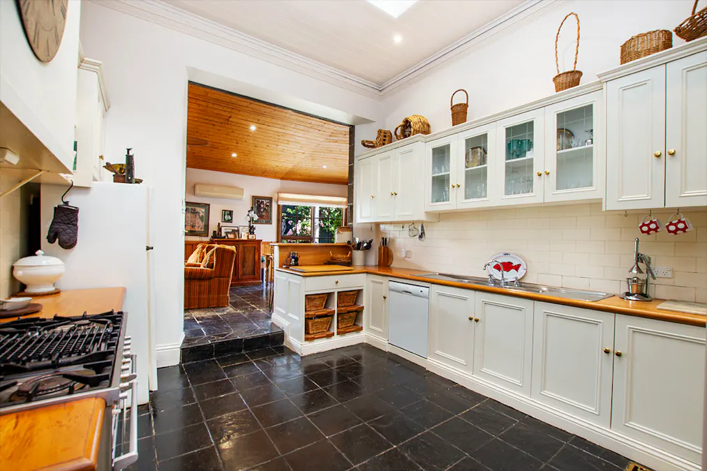 4 Dryden Street, Hamilton, VIC, 3300 - Image 11