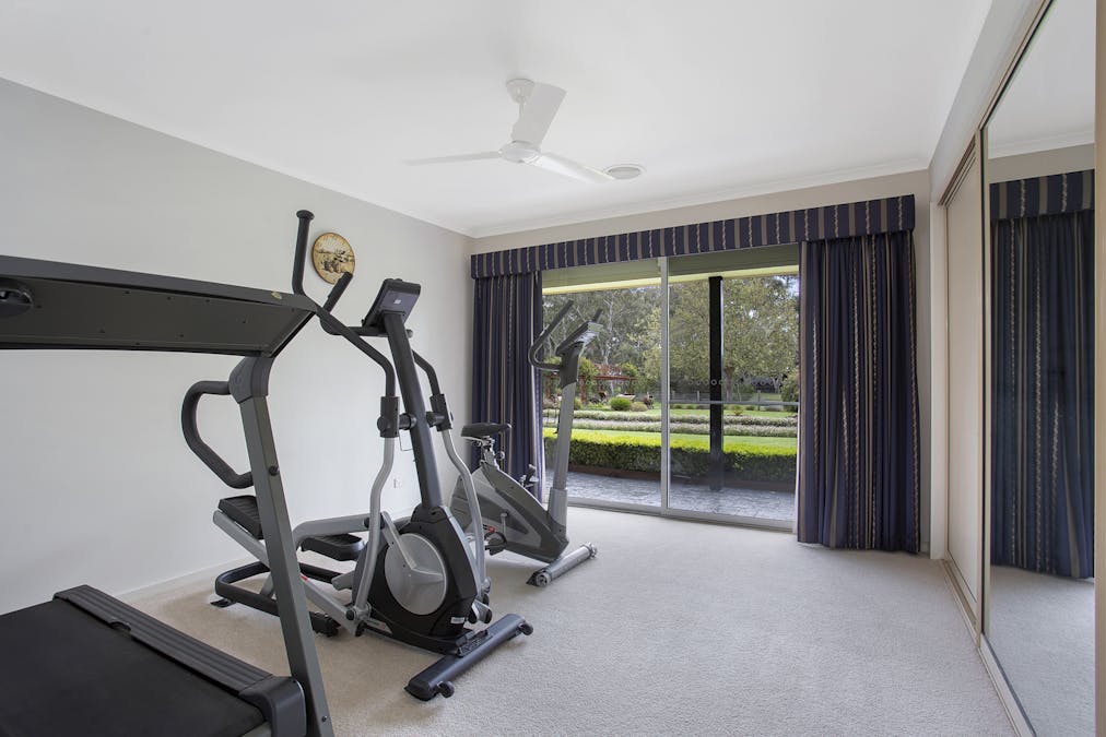 6-8 Crean Street, Hamilton, VIC, 3300 - Image 20