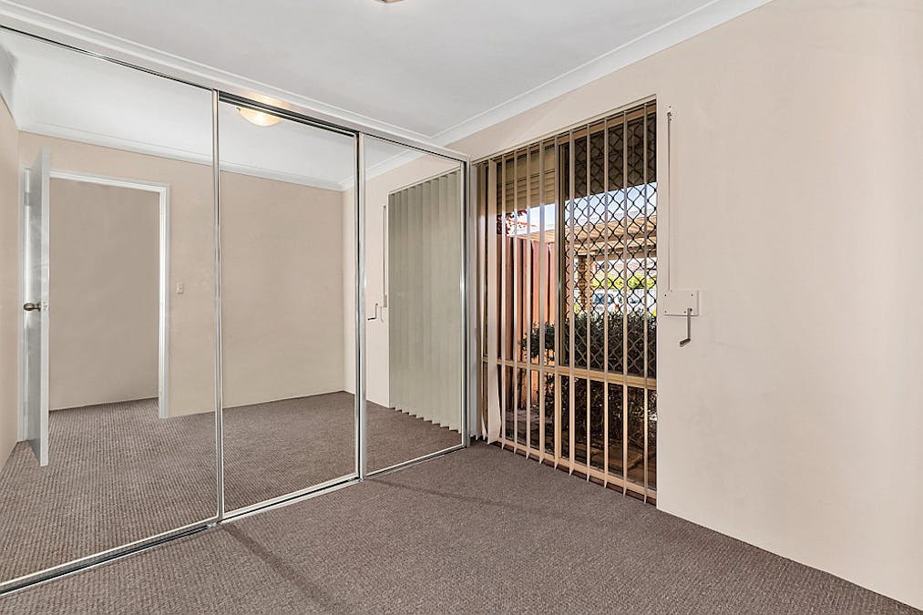 2/10 Merope Close, Rockingham, WA, 6168 - Image 8