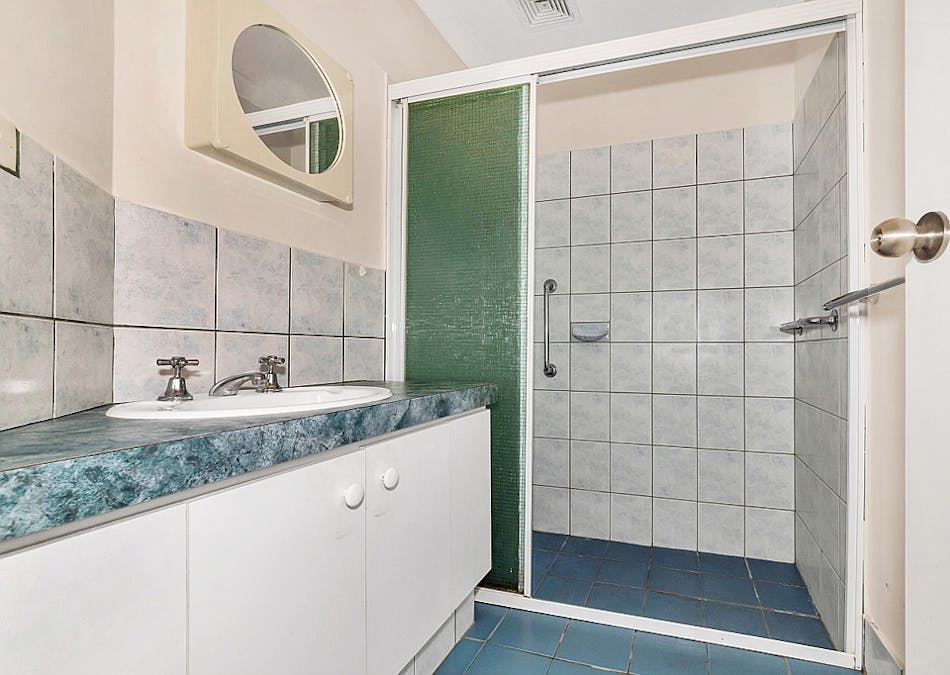 2/10 Merope Close, Rockingham, WA, 6168 - Image 9
