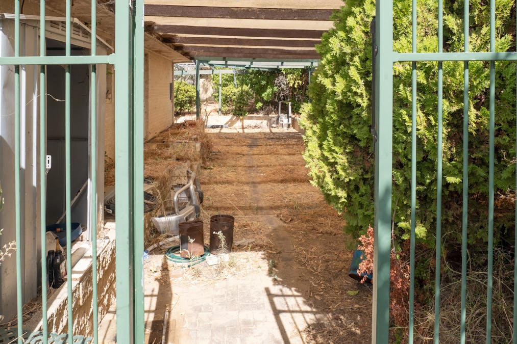 17 Nowranie Place, Hillman, WA, 6168 - Image 8