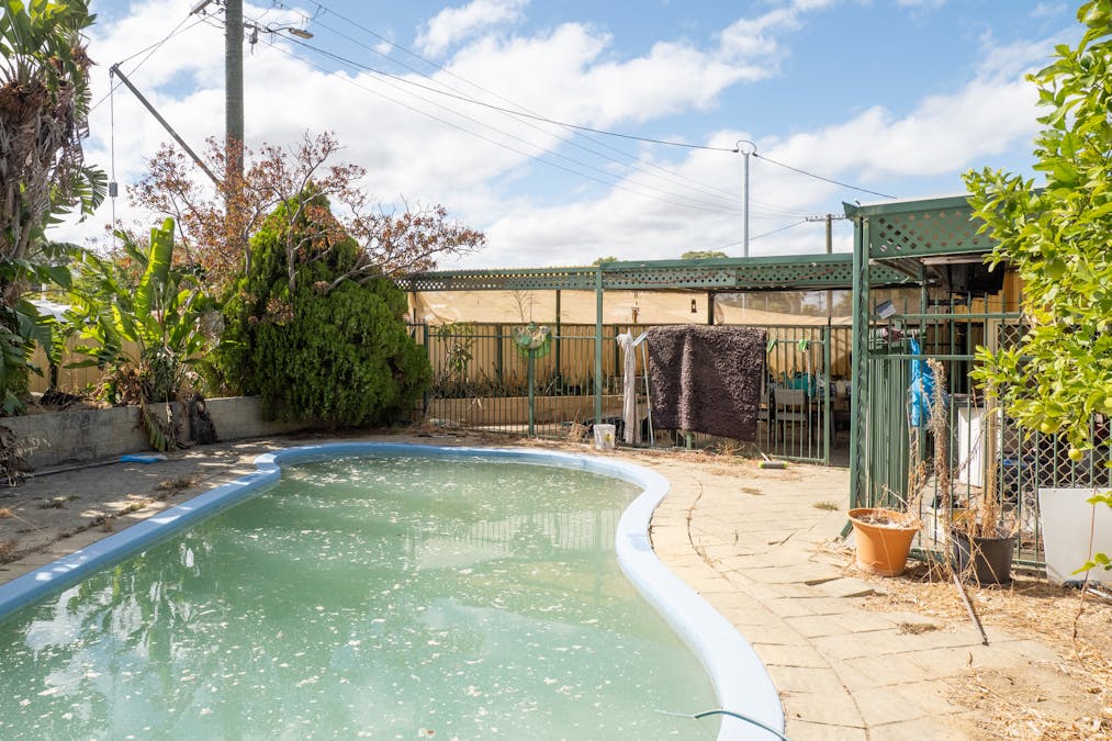 17 Nowranie Place, Hillman, WA, 6168 - Image 10