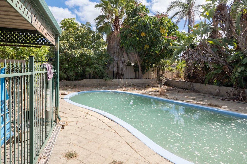 17 Nowranie Place, Hillman, WA, 6168 - Image 11