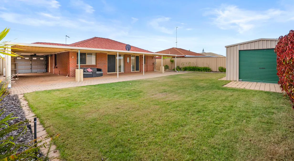 12 Greenlea Crescent, Warnbro, WA, 6169 - Image 11