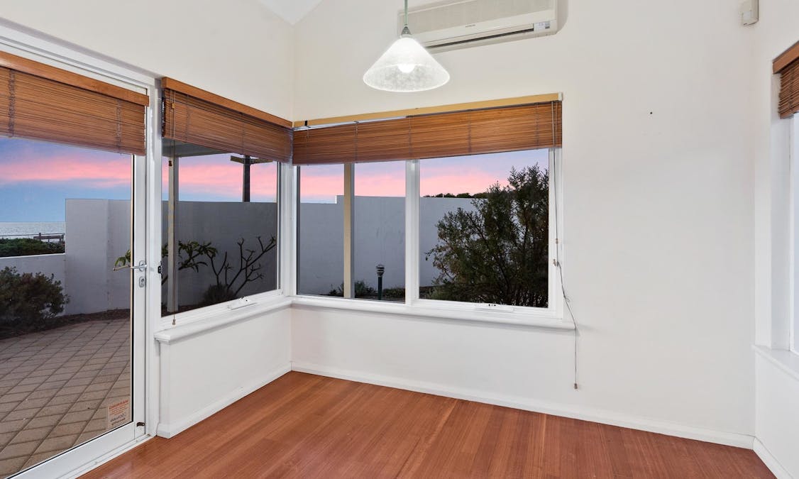 2 Arcadia Drive, Shoalwater, WA, 6169 - Image 10