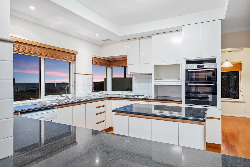 2 Arcadia Drive, Shoalwater, WA, 6169 - Image 8