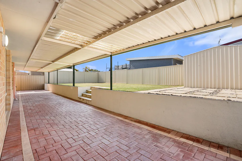 13 Labyrinth Street, Waikiki, WA, 6169 - Image 20