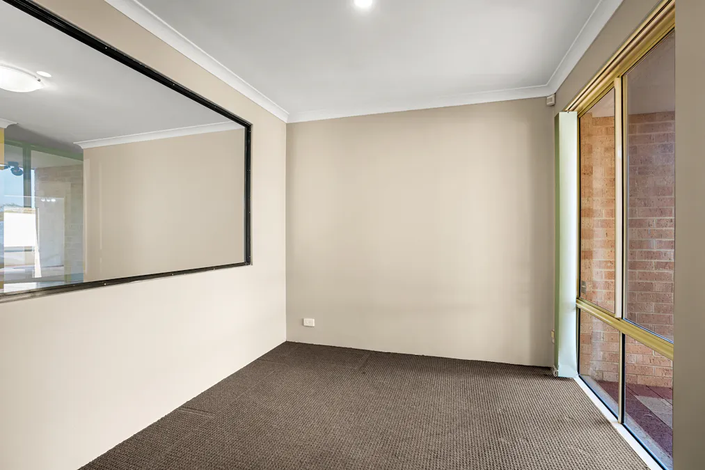 13 Labyrinth Street, Waikiki, WA, 6169 - Image 11