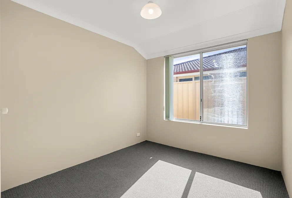 13 Labyrinth Street, Waikiki, WA, 6169 - Image 13
