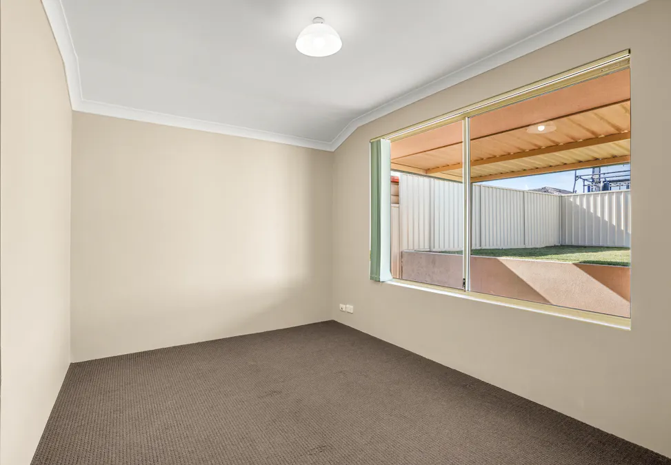 13 Labyrinth Street, Waikiki, WA, 6169 - Image 12