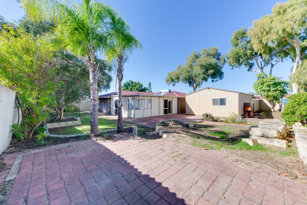 6 Holcombe Road, Warnbro, WA, 6169 - Image 15