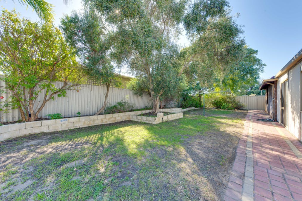 6 Holcombe Road, Warnbro, WA, 6169 - Image 16