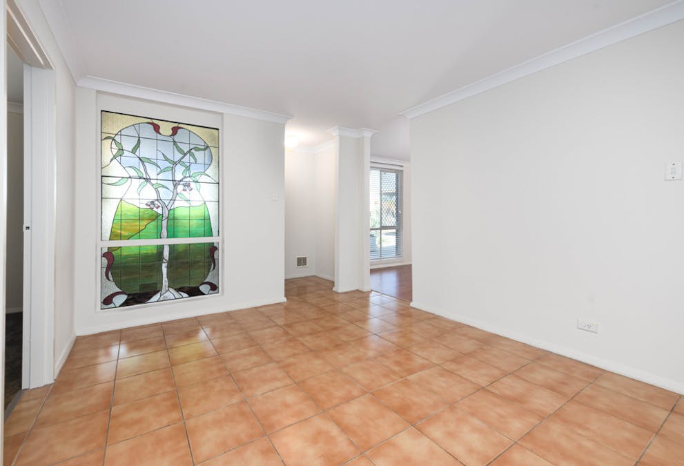 6 Holcombe Road, Warnbro, WA, 6169 - Image 20