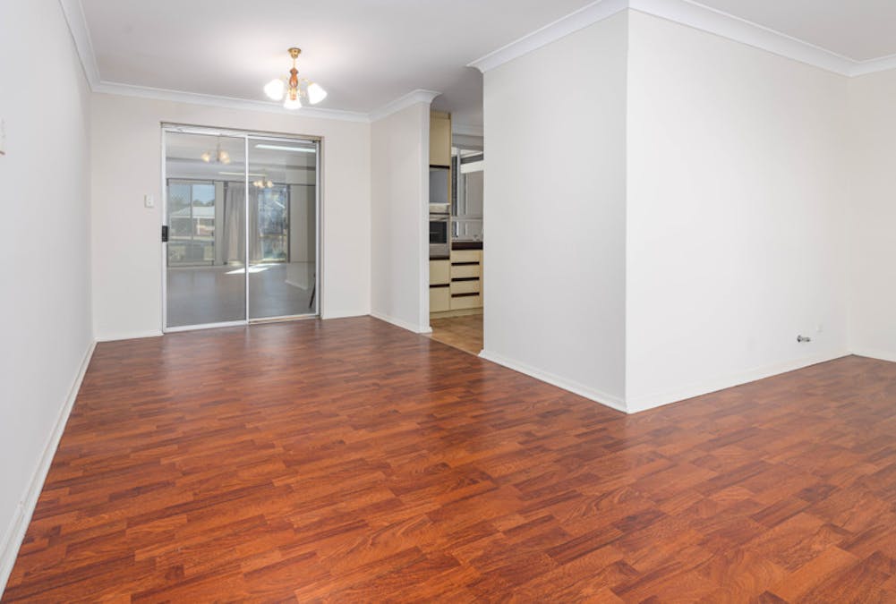 6 Holcombe Road, Warnbro, WA, 6169 - Image 21