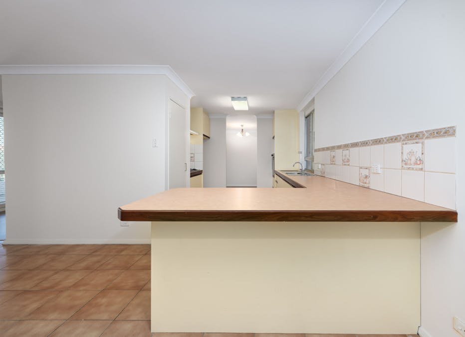 6 Holcombe Road, Warnbro, WA, 6169 - Image 26
