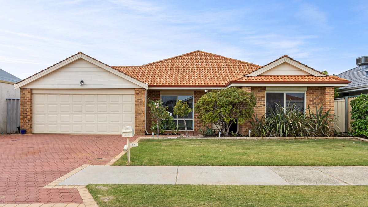 17 Wittecarra Crescent, Port Kennedy, WA, 6172 - Image 1