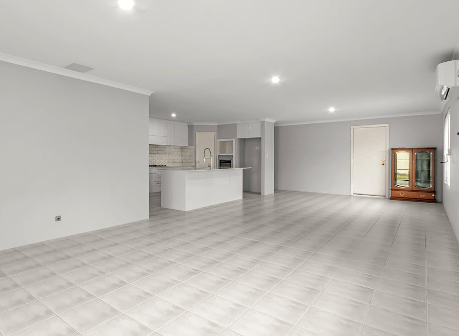 17 Wittecarra Crescent, Port Kennedy, WA, 6172 - Image 5