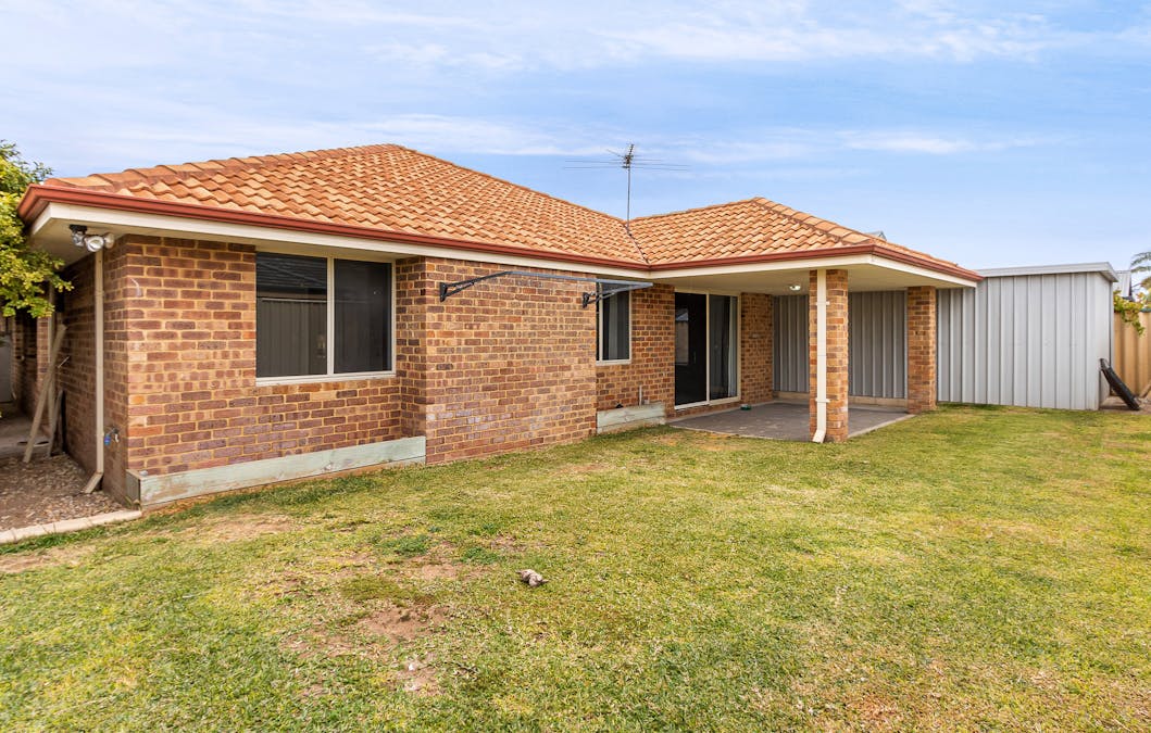 17 Wittecarra Crescent, Port Kennedy, WA, 6172 - Image 16