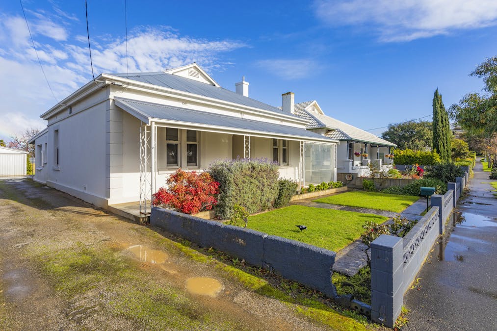 41 Hill Street, Victor Harbor, SA, 5211 - Image 16