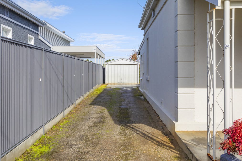 41 Hill Street, Victor Harbor, SA, 5211 - Image 17