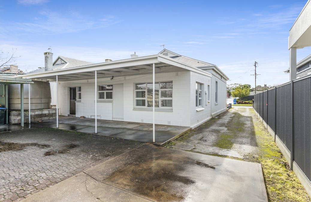41 Hill Street, Victor Harbor, SA, 5211 - Image 20