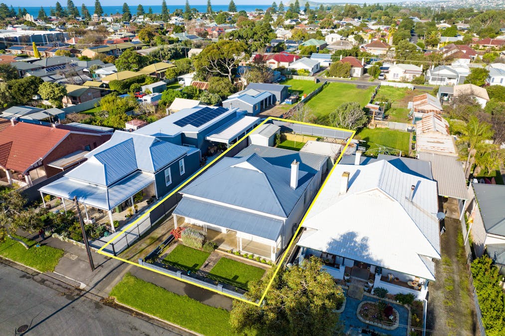 41 Hill Street, Victor Harbor, SA, 5211 - Image 2