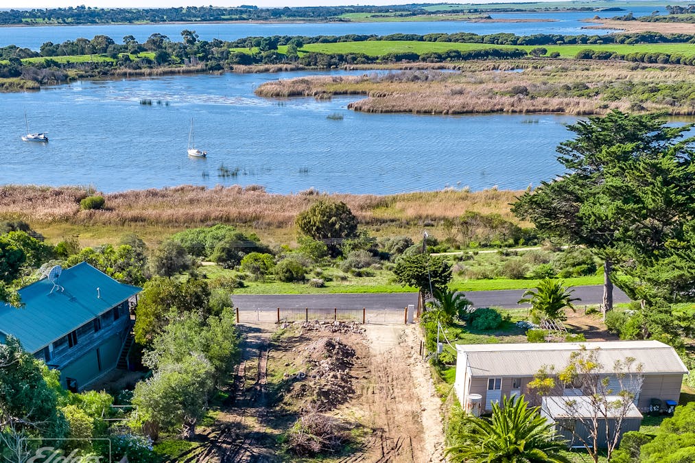86 ISLAND VIEW Drive, Clayton Bay, SA, 5256 - Image 7