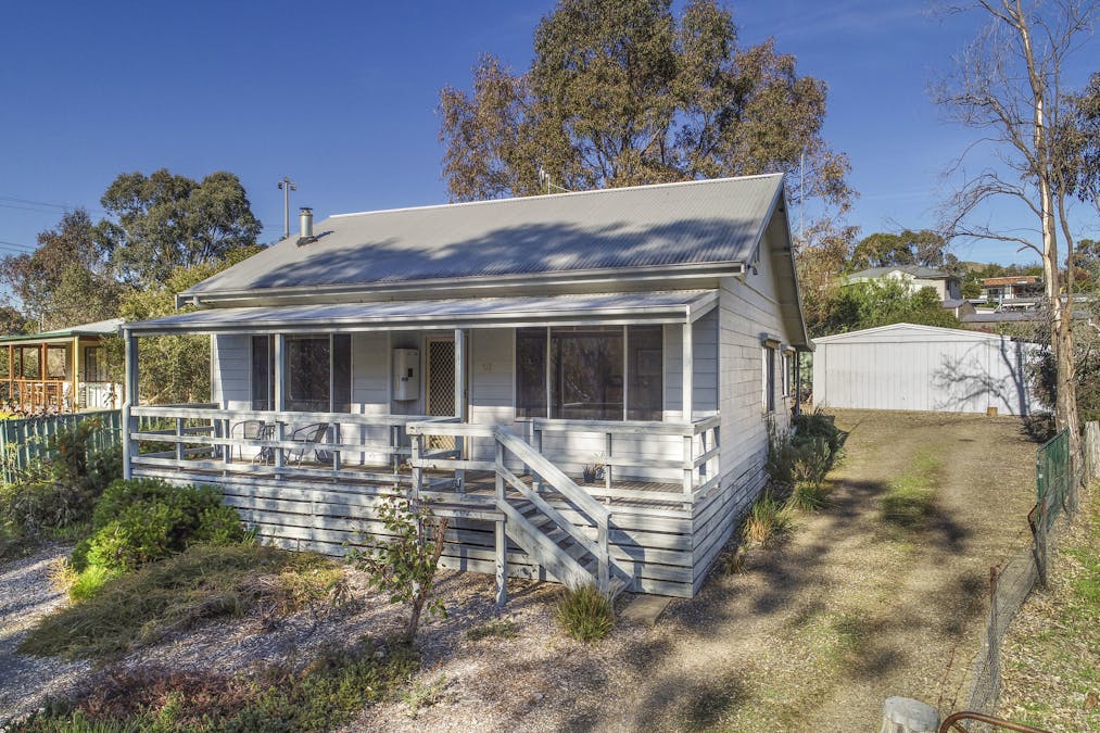 25 Arnot Street, Bonnie Doon, VIC, 3720 - Image 5