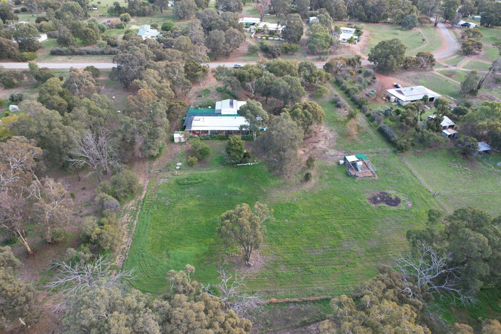 45 Redcourte Road, Bakers Hill, WA, 6562 - Image 20