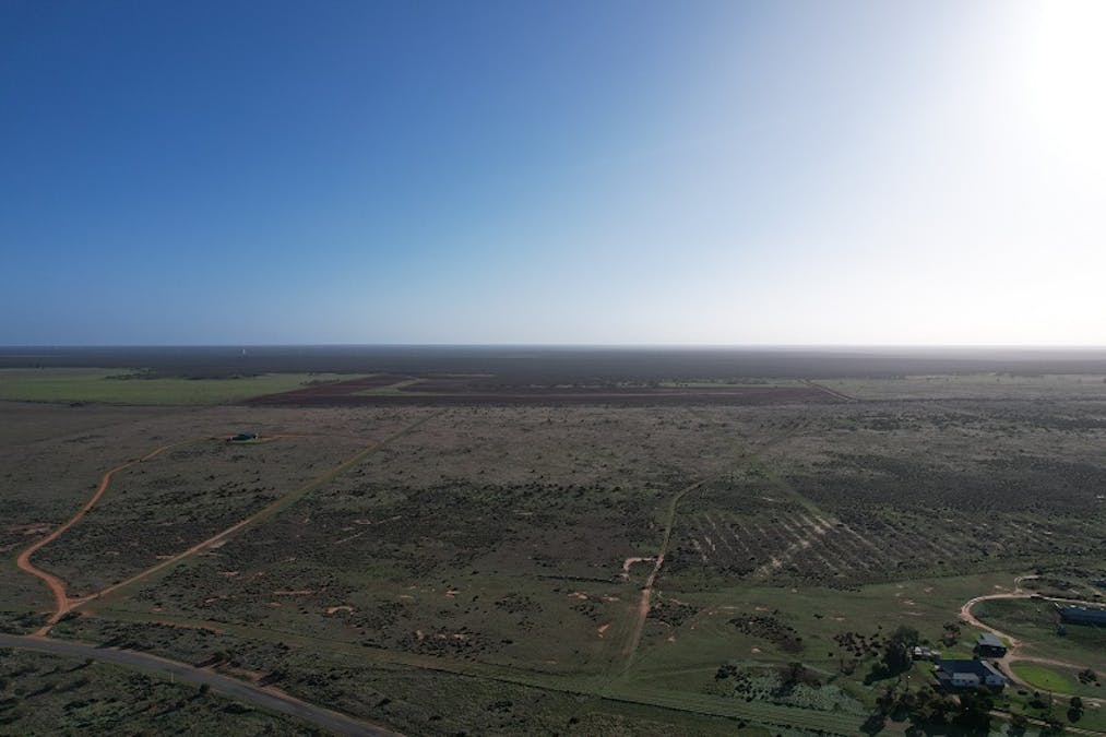 62/Queen Elizabeth Drive, Barmera, SA, 5345 - Image 9