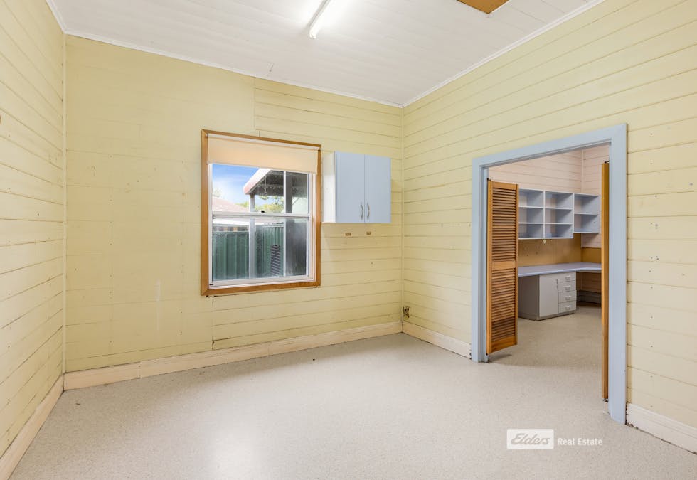 36 Cooke Street, Kingston Se, SA, 5275 - Image 9