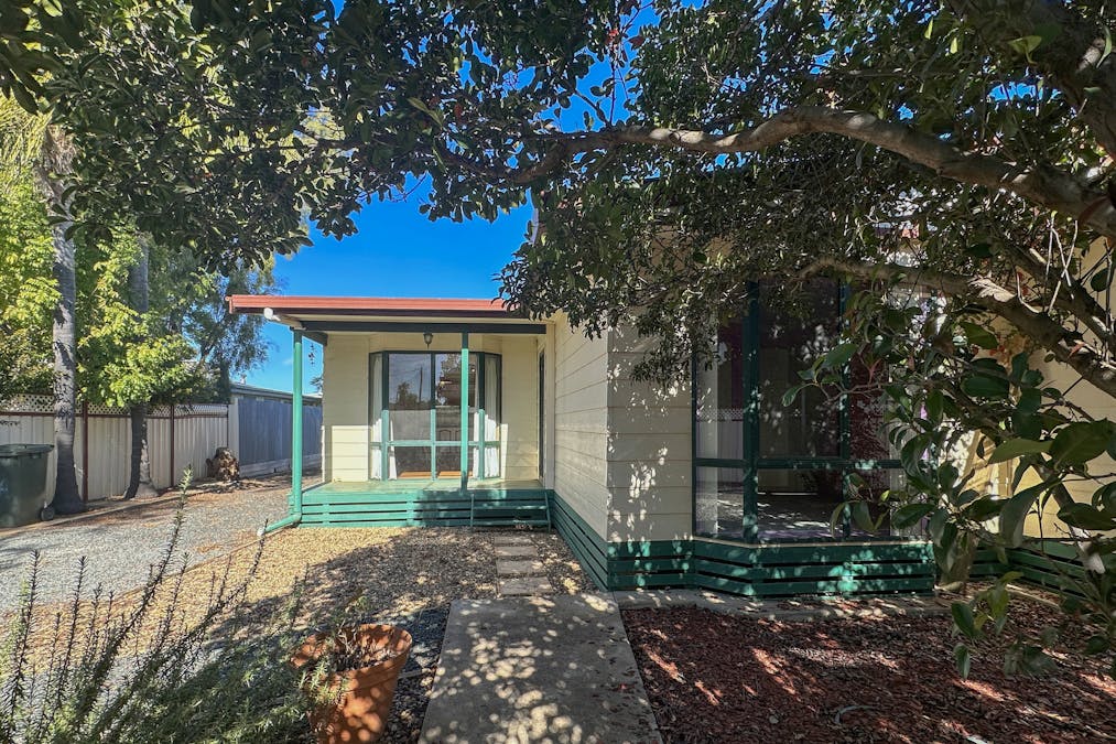 6A Becker Street, Cobar, NSW, 2835 - Image 1