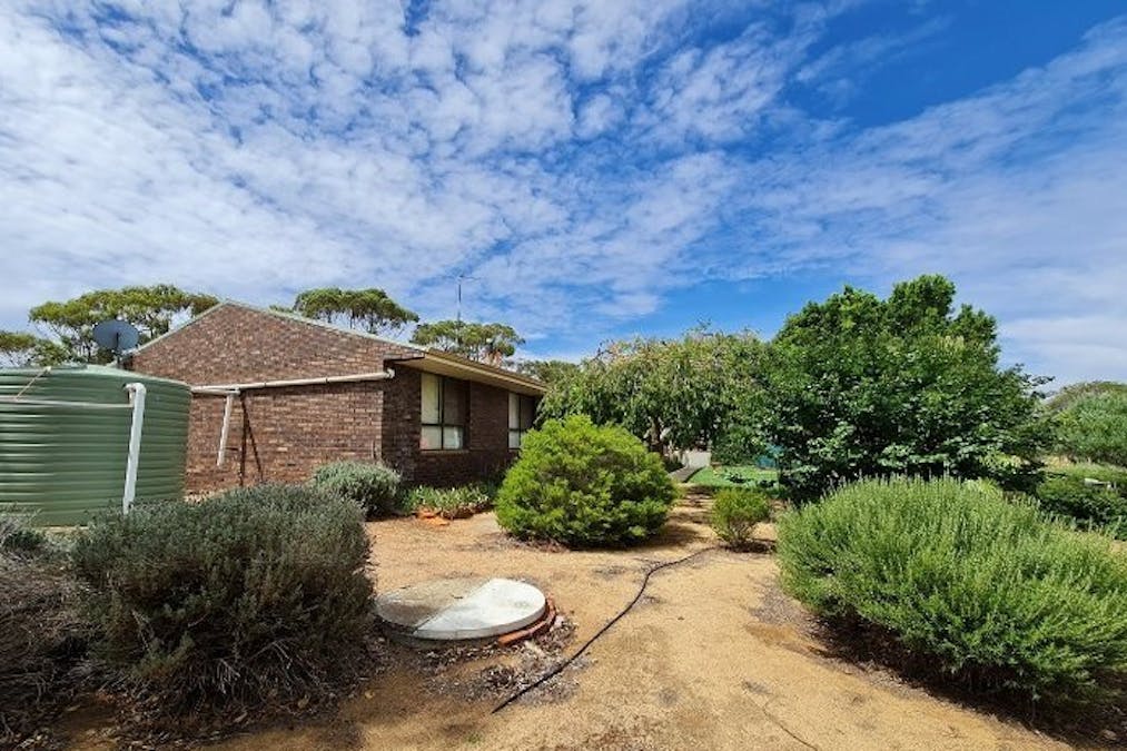 57 Carton Street, Cuballing, WA, 6311 Sold Elders Real Estate