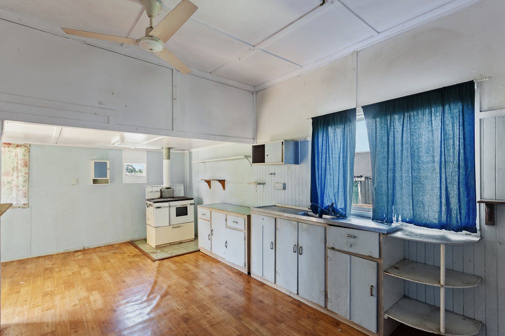 13 Goode Street, Newtown, QLD, 4350 - Image 10