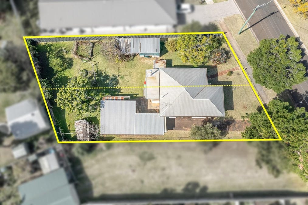 13 Goode Street, Newtown, QLD, 4350 - Image 2