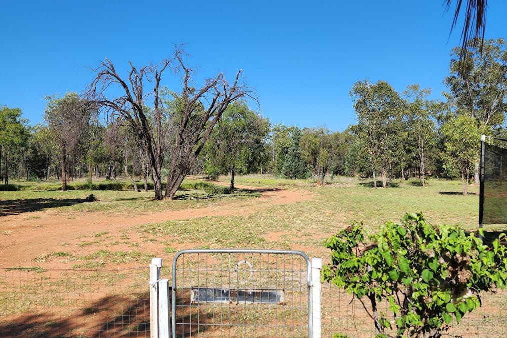 6 Derwent Water Road , Alpha, QLD, 4724 - Image 12
